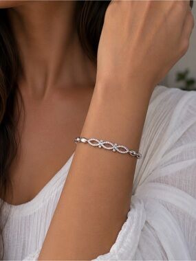 NEW! 14k White Gold Plated Infinity Link Bracelet - one extender attached